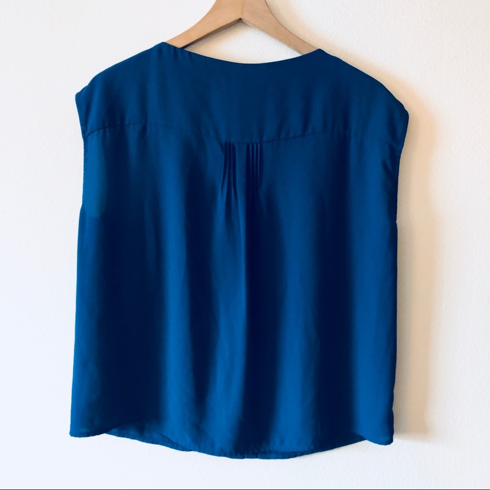 Adrianna Papell Blue Pleated Blouse Size M Women’s - Picture 6 of 8